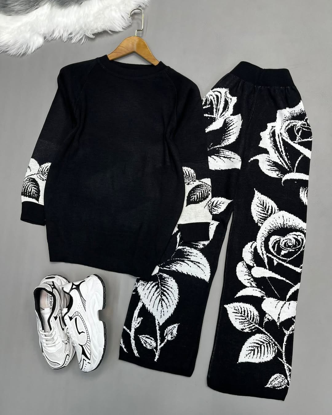 🌸 Flower Printed 2-Pcs Co-Ord Set for Winters (WWTS-19)